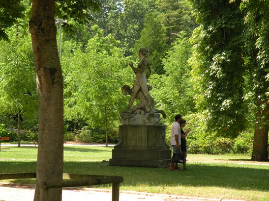  statue dans la Pépinière
